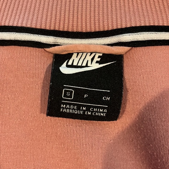 Nike jumpsuit outfit - Picture 7 of 7